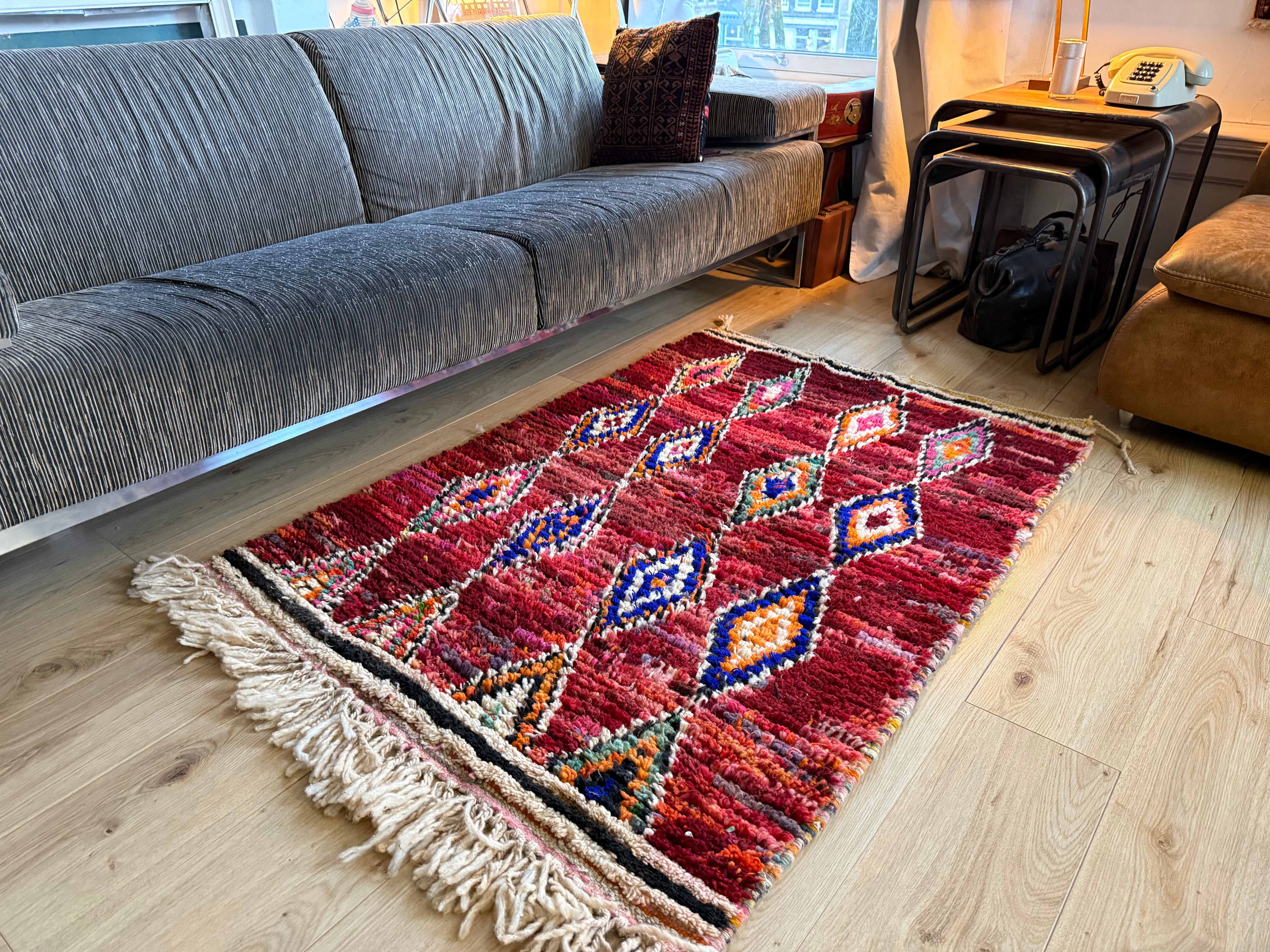 Warm vintage Berber tapijt – 154 × 102 cm