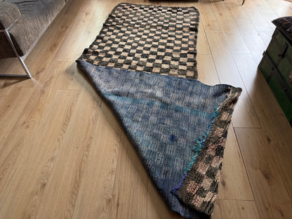 Handgeknoopt vintage Marokkaans checkerboard tapijt – 297 × 114 cm