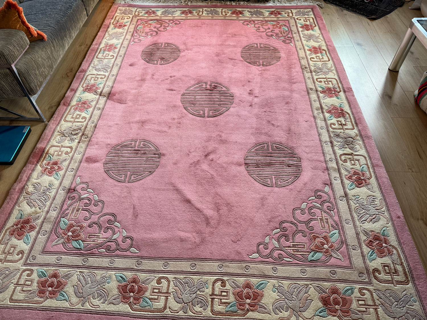 Vintage Art Deco tapijt in warm roze – 330 × 215 cm