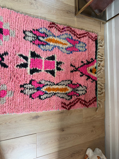 Passadeira Boujaad marroquina vintage – 418 × 79 cm
