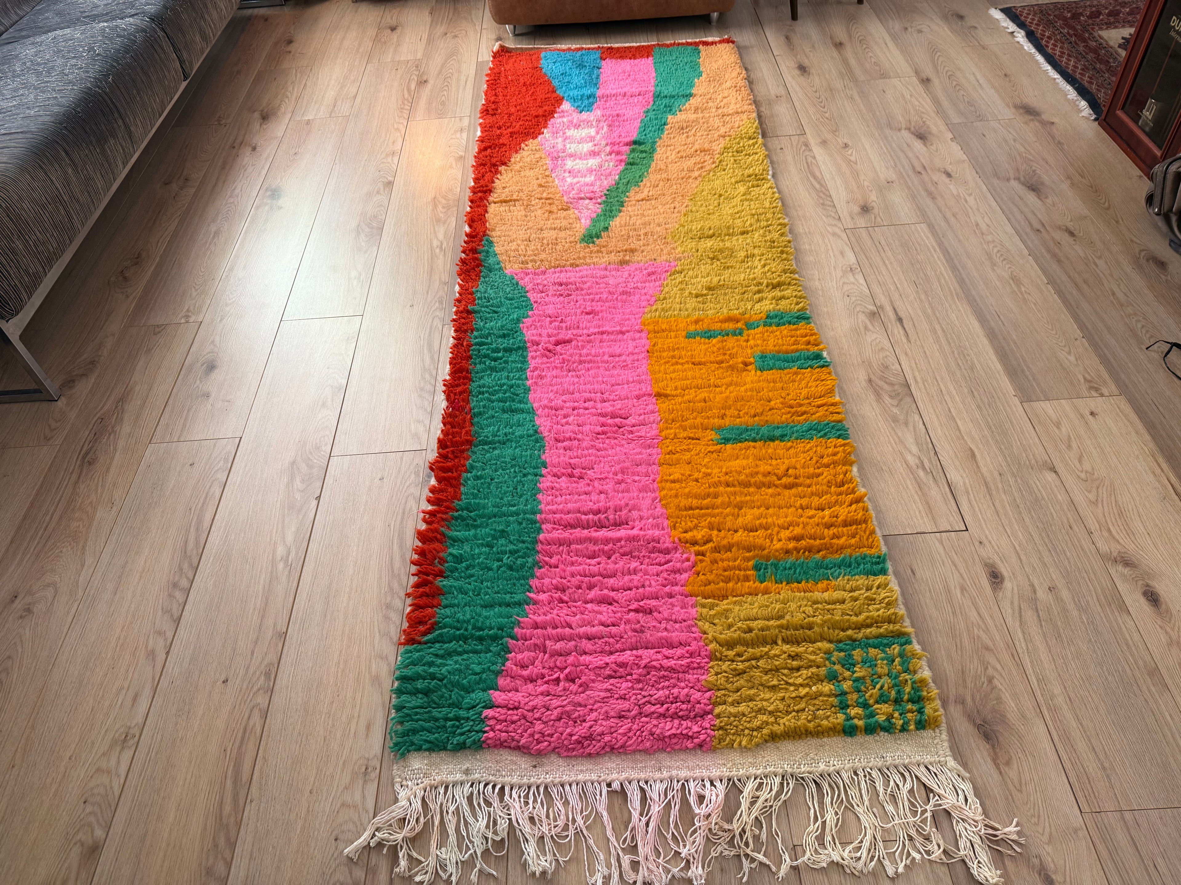 Kleurrijke Marokkaanse Boujad-stijl loper – 256 × 81 cm