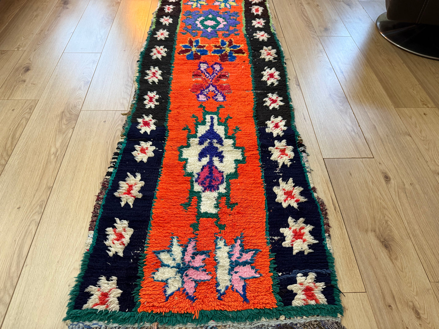 Authentiek handgeknoopt tapijt – kleurrijke boho stijl – ca. 274 × 75 cm