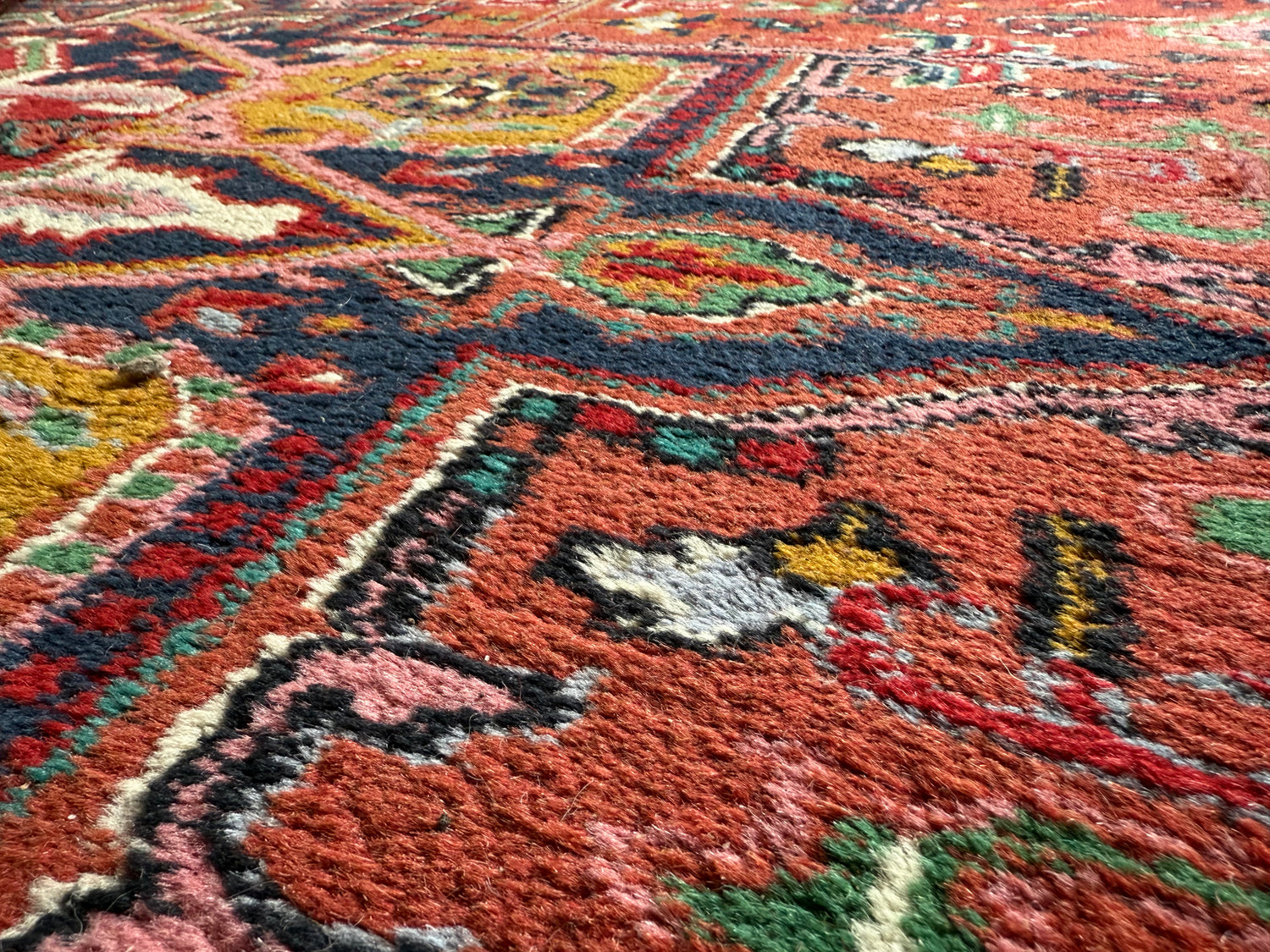 Handgeknoopt vintage tapijt Oosters Heriz design – ca. 340 × 248 cm