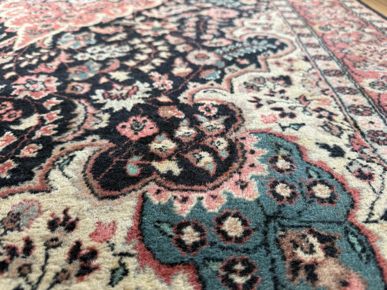 Handgeknoopt vintage tapijt – ca. 193 × 126 cm