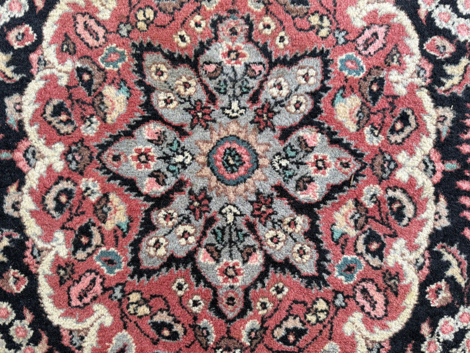 Handgeknoopt vintage tapijt – ca. 193 × 126 cm
