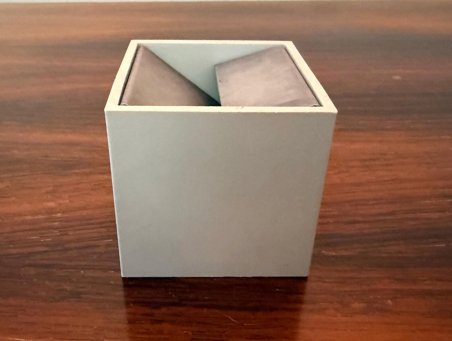 Italian modernist ashtray by Danese Milano – vintage design – cube-shaped ashtray