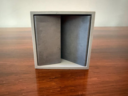 Italian modernist ashtray by Danese Milano – vintage design – cube-shaped ashtray