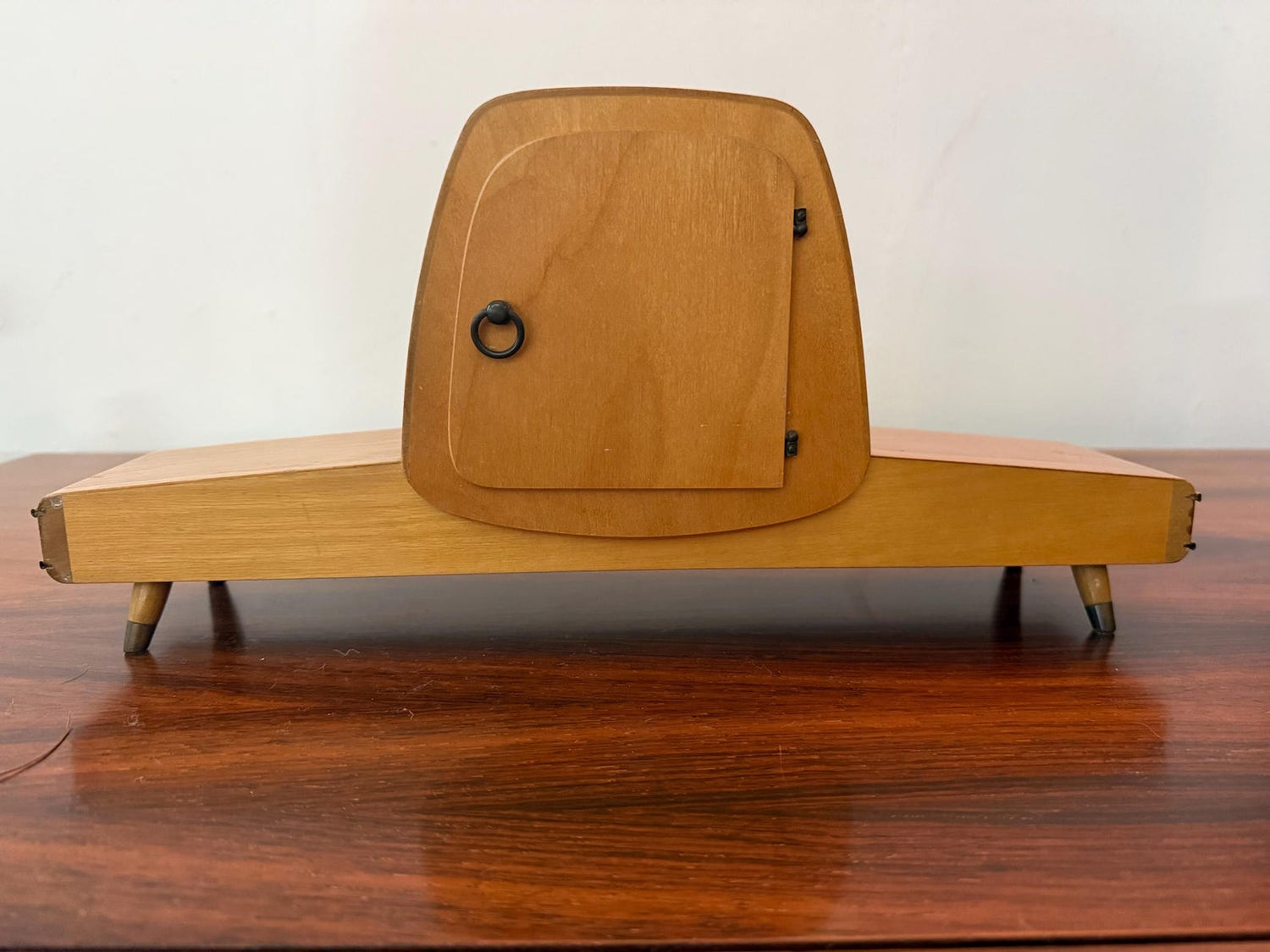 German pendulum clock from the middle of the century by Hermle – mechanical 8-day wooden clock, circa 1950