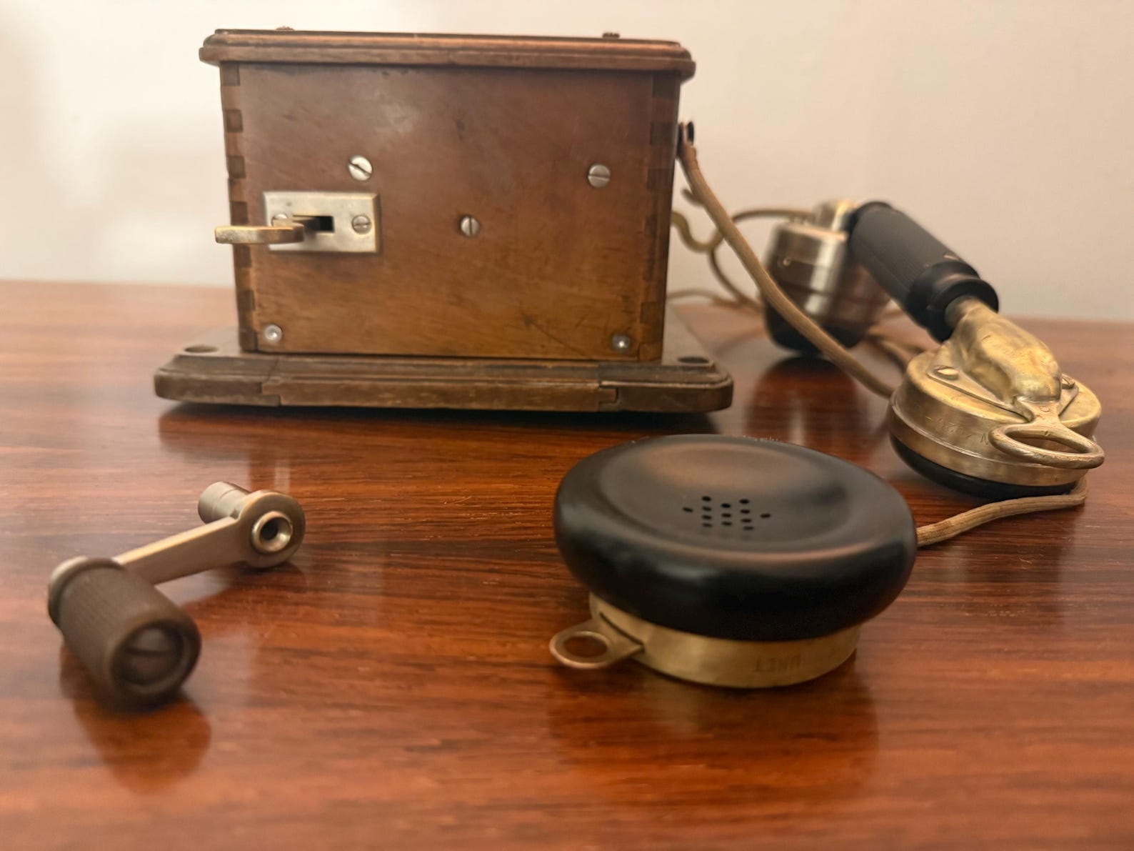 Antique French military wall telephone (circa 1911-1920) – government issue, Saint-Étienne