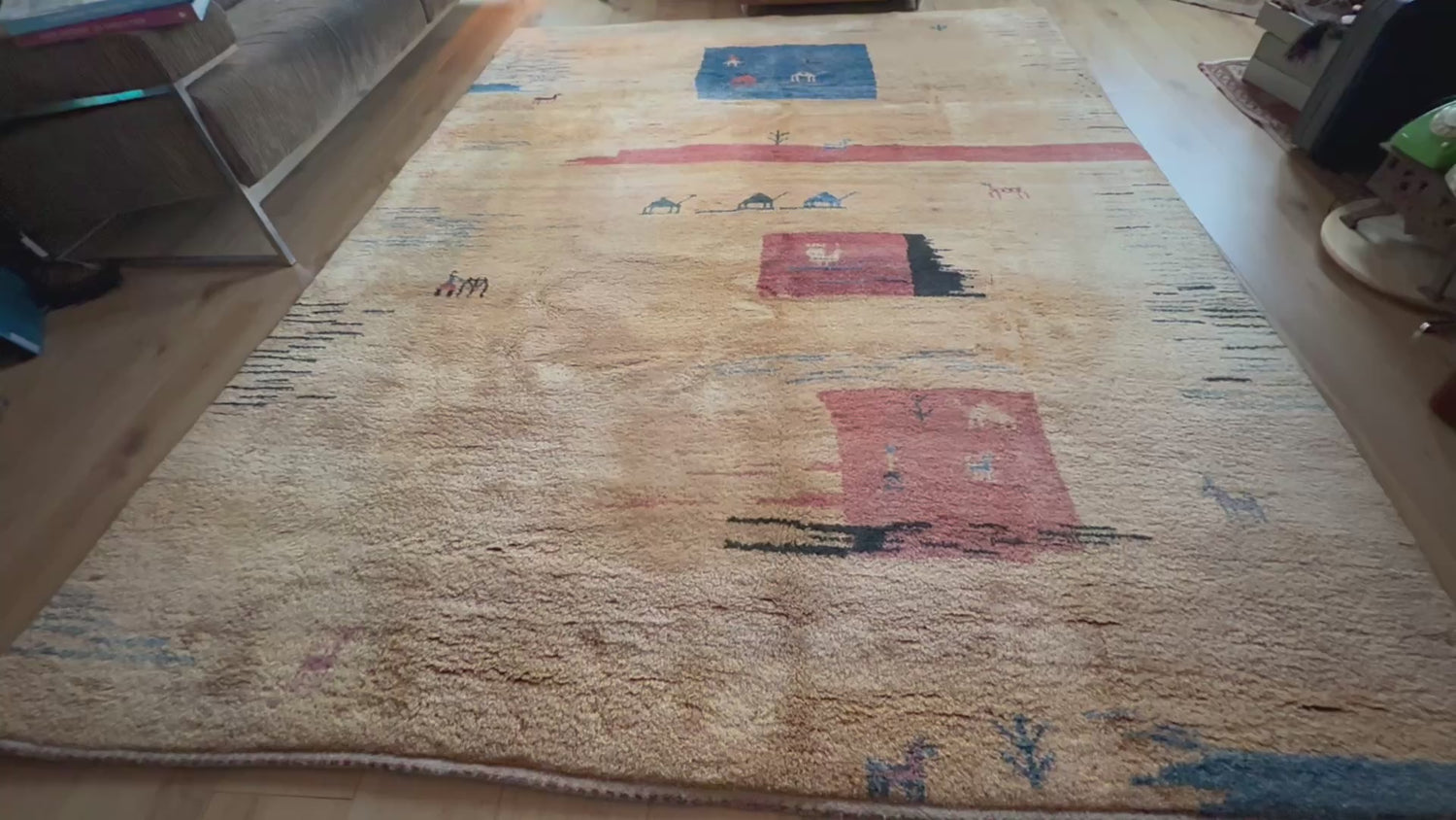 Hand-knotted wool carpet with nomadic pattern – 283 × 215 cm