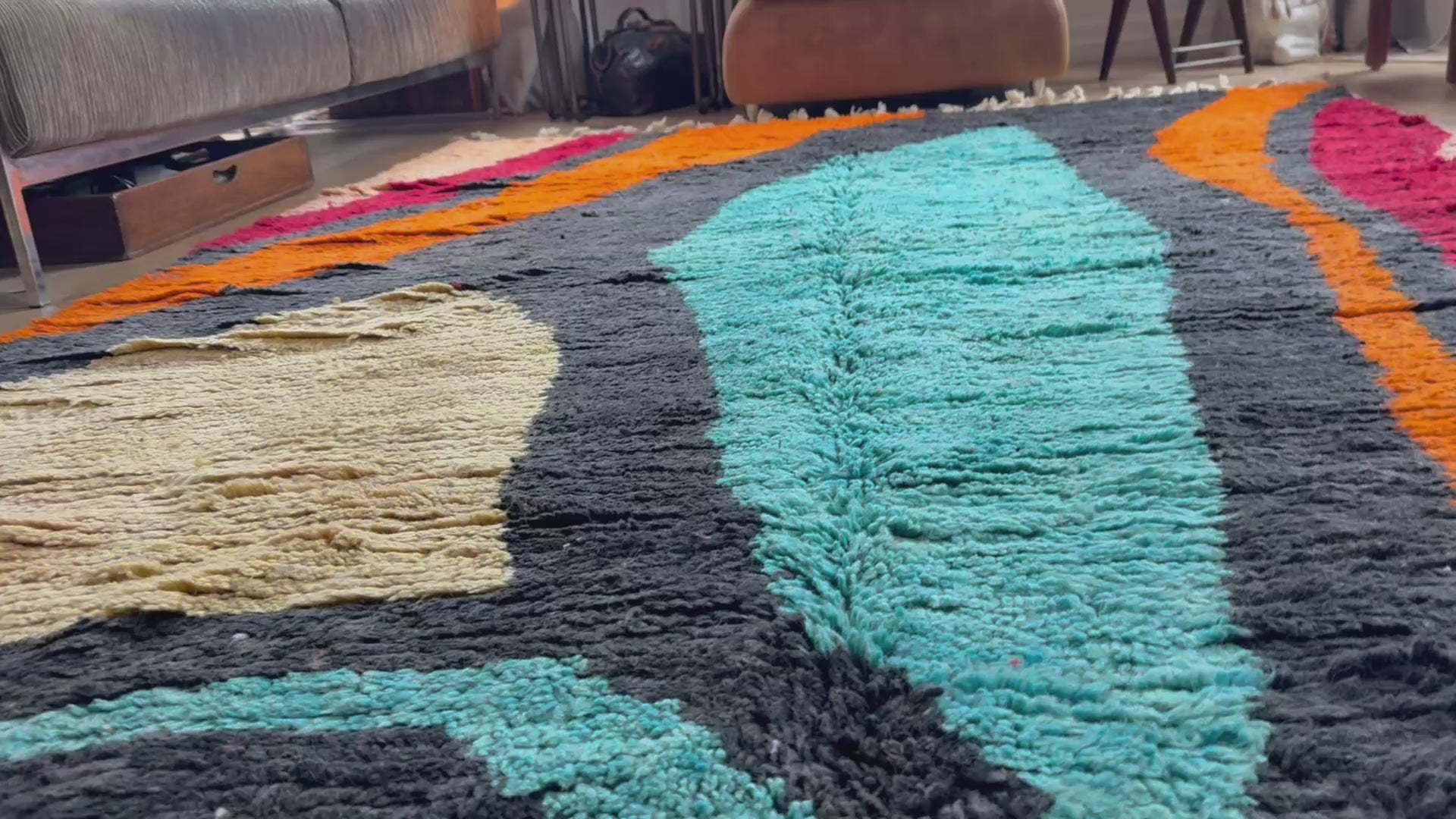 Vintage Moroccan Postmodern Rug 1980s Abstract Design – 332 × 205 cm