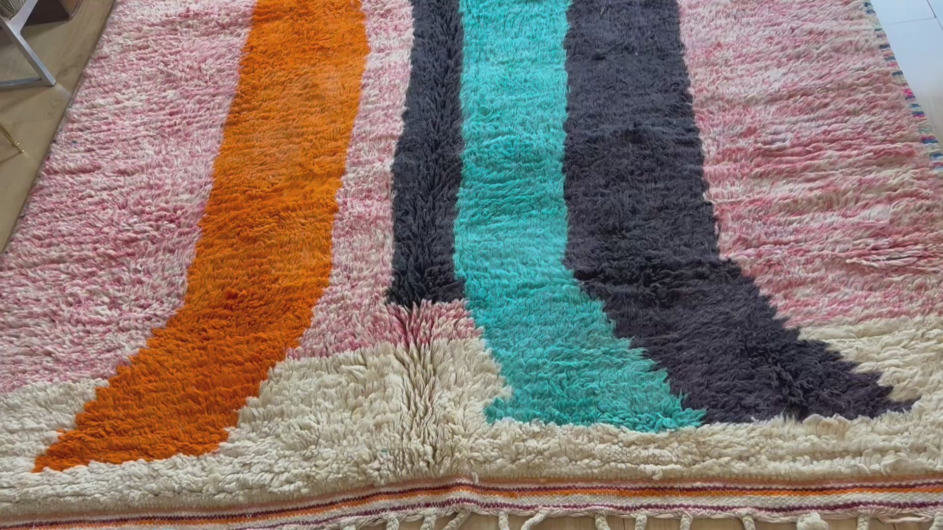 Tapete Vintage de Design Pós-Moderno – Feito à Mão no Marrocos – 320 × 201 cm