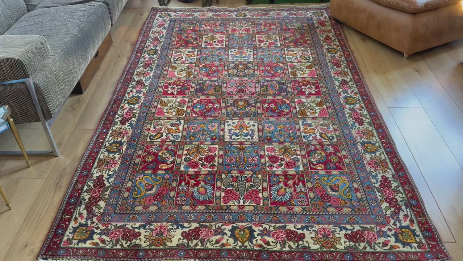 Hand-knotted Garden Design Rug – 258 × 157 cm