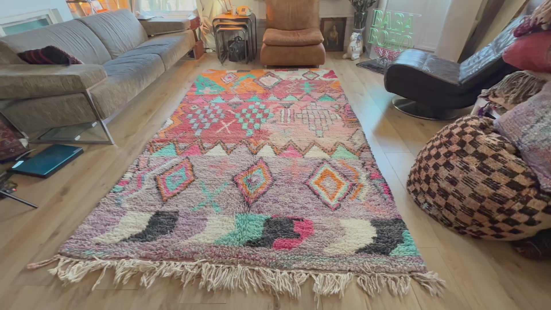 Kleurrijk handgeknoopt Marokkaans tapijt – 282 × 172 cm – boho vintage